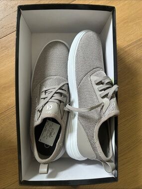 Clarks Men’s Taupe Knit Lace-Up Sneakers with White Sole